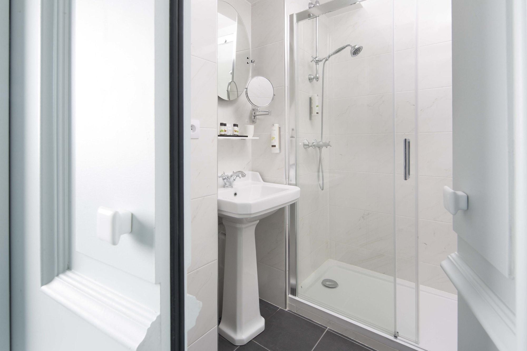 Hotel Celeste Batignolles Montmartre 파리 외부 사진