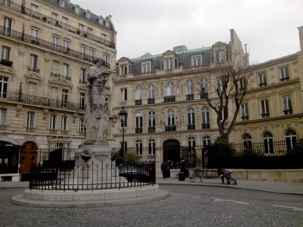 Hotel Celeste Batignolles Montmartre 파리 외부 사진